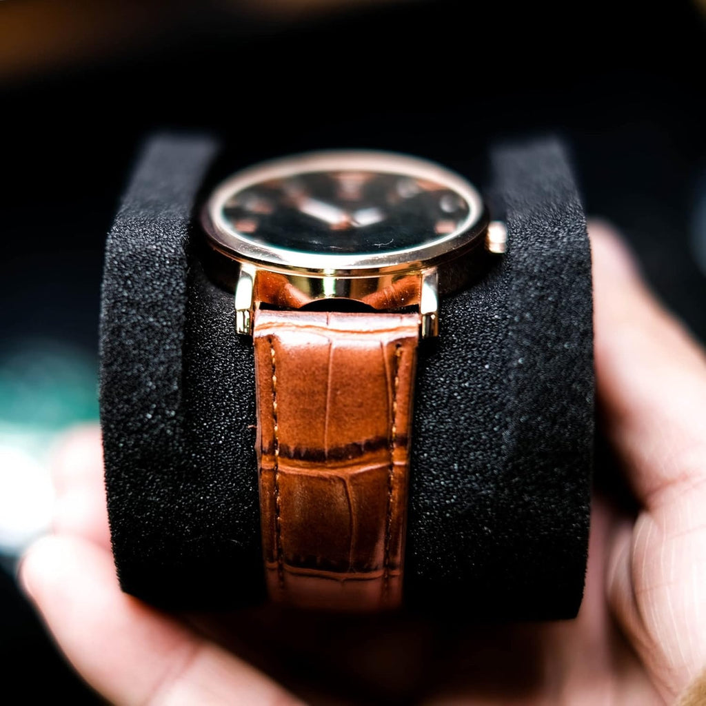 Premium 5-Slot Watch Display Roll Organizer – Portable Travel Watch Case for Men & Women