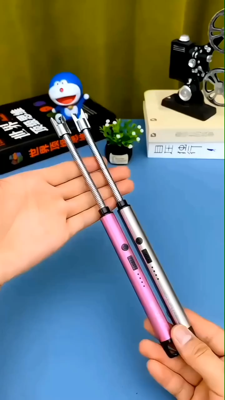 Rechargeable USB Electric Arc Lighter – Long Neck Kitchen Lighter for Gas Stove, Candles & BBQ (Windproof & Flameless)
